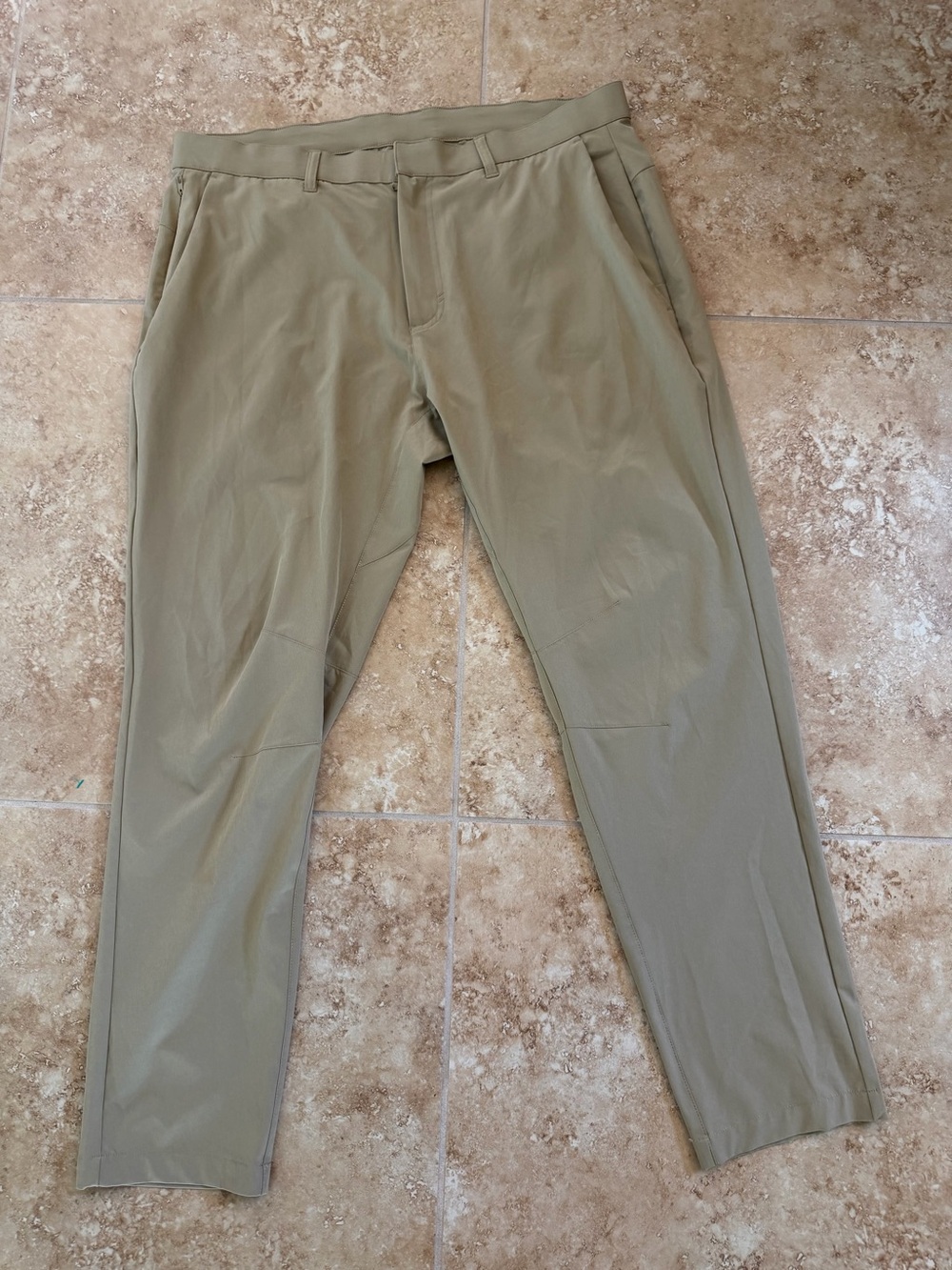 Men's Fabletics, the only pant Slim fit size 38x32